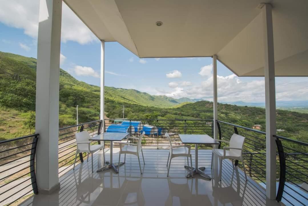 Hotel Campestre La Montana Хирардот Екстериор снимка